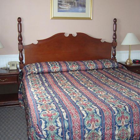 Royal Napanee Inn Greater Napanee Extérieur photo