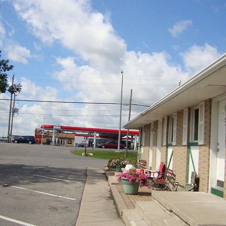 Royal Napanee Inn Greater Napanee Extérieur photo