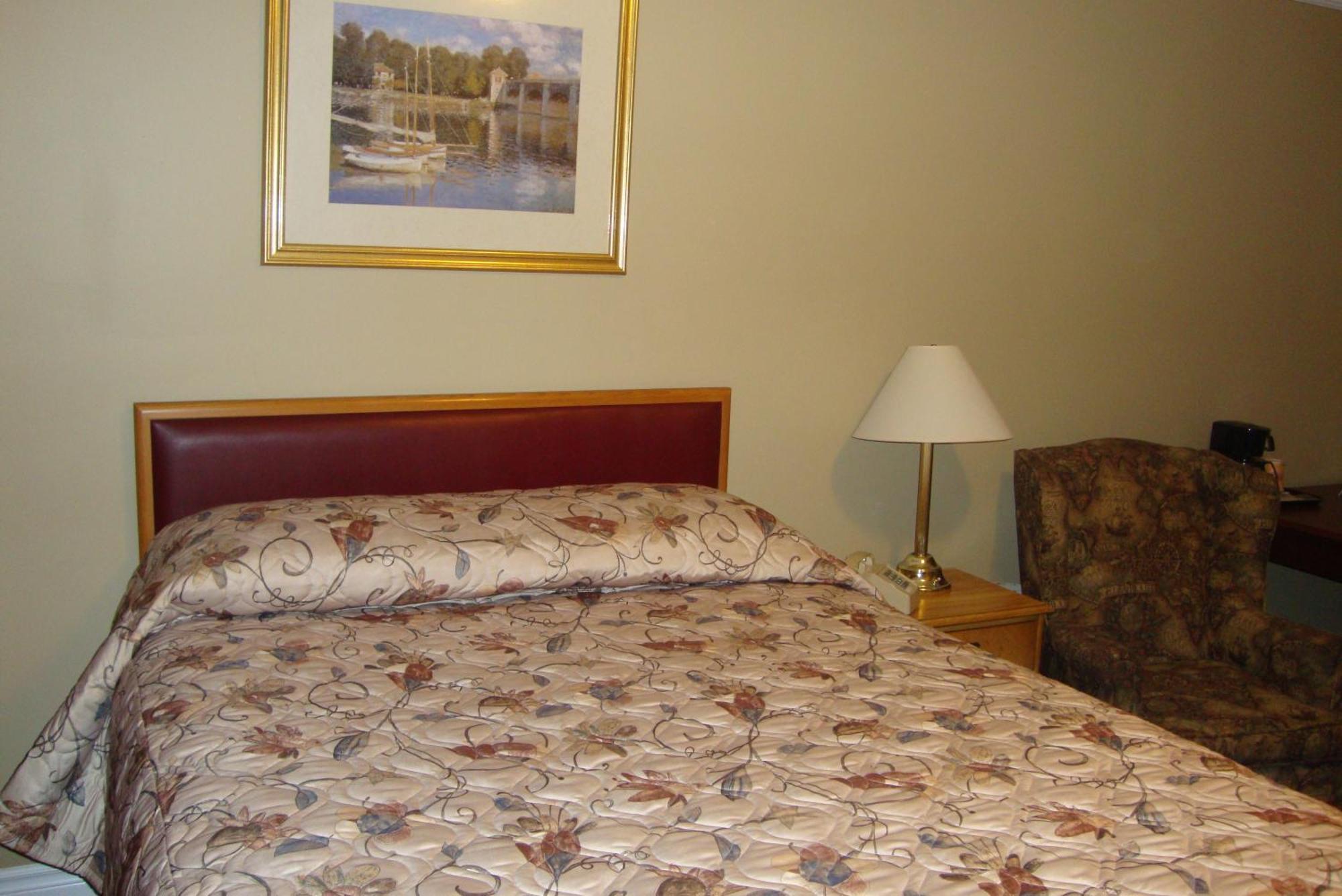 Royal Napanee Inn Greater Napanee Extérieur photo
