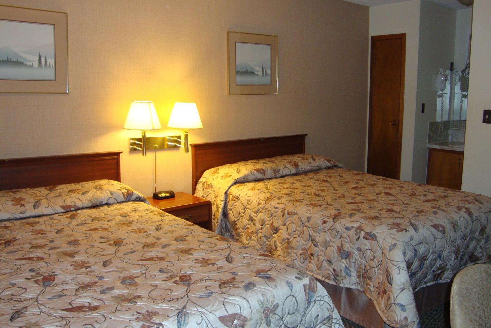 Royal Napanee Inn Greater Napanee Extérieur photo